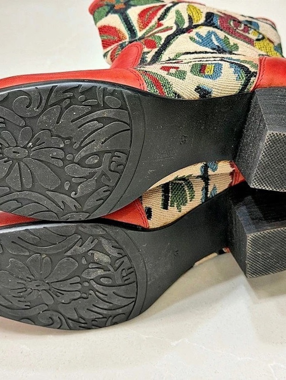 L'Artiste by Spring Step Grazia Red Tapestry Floral Leather Boots EU 37 - Picture 10 of 12